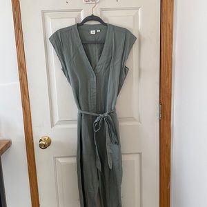 GAP jumpsuit